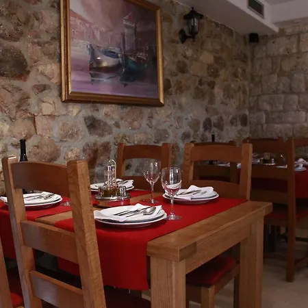 Guest house Kula 4*