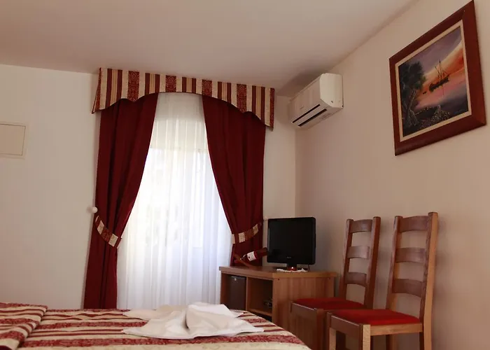 Kula 4* Seget Vranjica