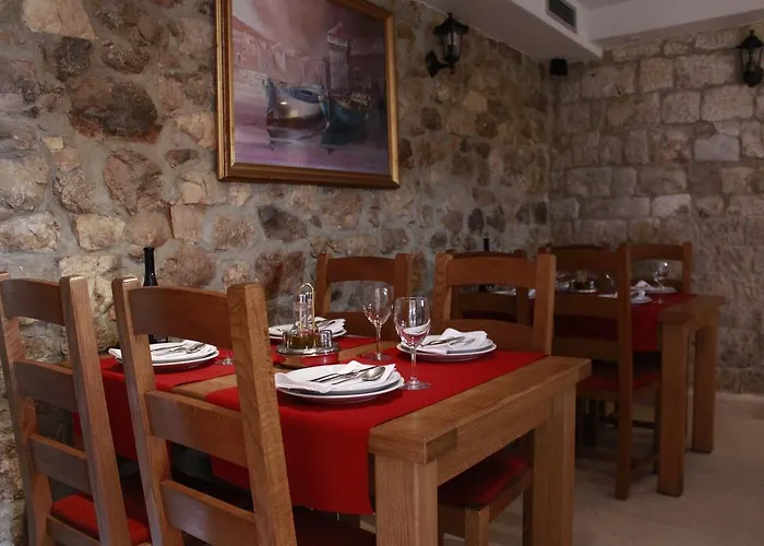 Guest house Kula 4*