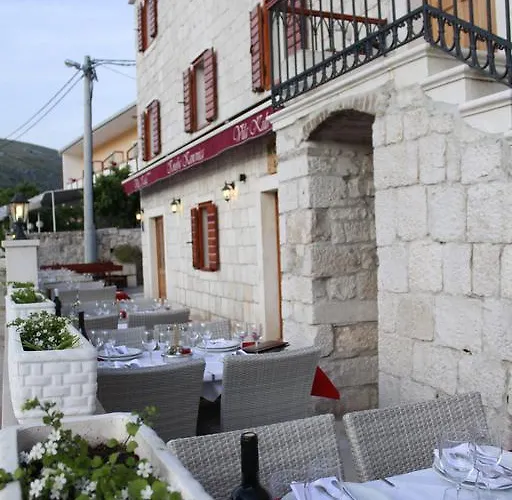 Kula Guest house
