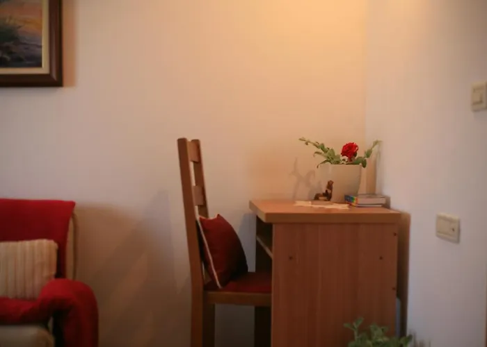 Kula Guest house